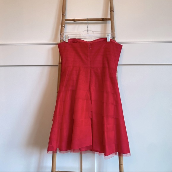 Red gauze Adrianna Papell Strapless Mini Dress size 8 Semi formal  Homecoming - Picture 3 of 6